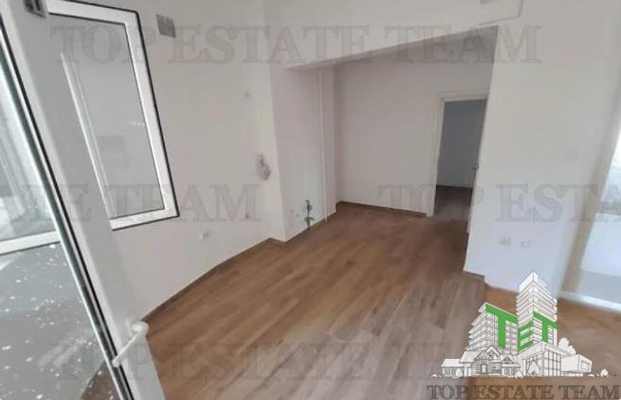 Apartament 3 camere de vanzare, zona Armeneasca