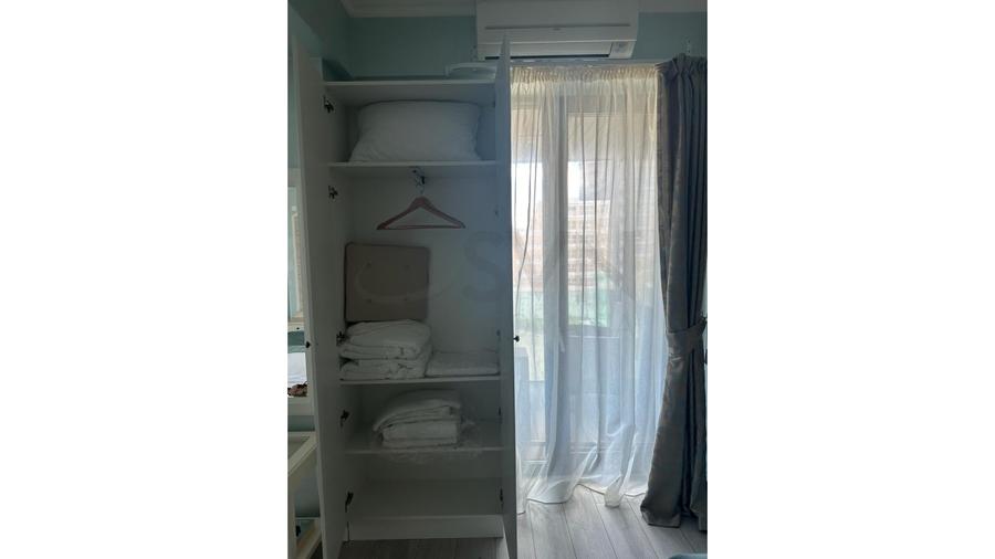 REA1019300 Studio Blue Bike Mamaia