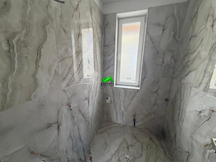 Casa de vanzare singur in curte 4 camere Sibiu Cisnadie