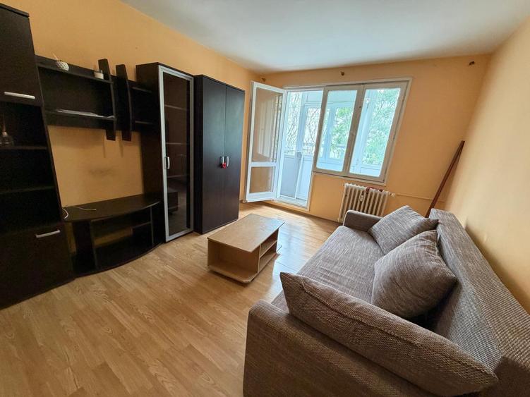 Dristor 1 minut metrou - Bloc Mixt