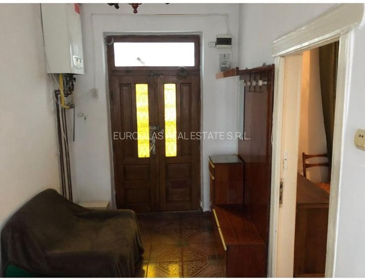 Casa 2 camere - Ultracentral - 110.000 euro (E2) - 4