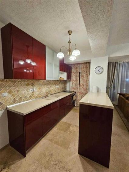 Apartament 2 camere cu balcon zona Doamna Stanca