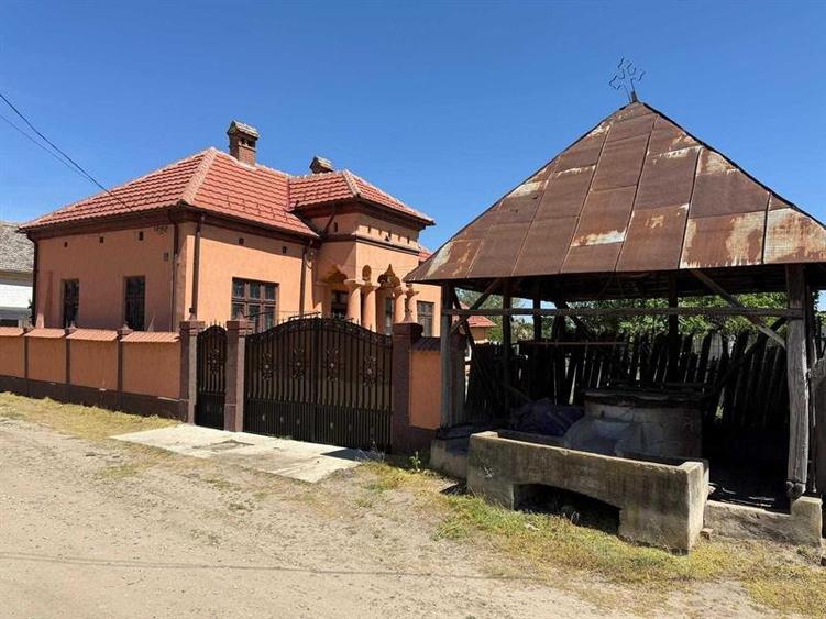 Casă 3 camere, loc. Maglavit