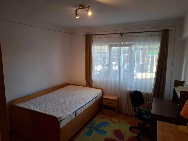 Apartament cu 2 camere, DECOMANDAT, zona Independentei - Piata Unirii