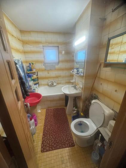 Apartament cu 3 camere de vânzare Inel I Eden