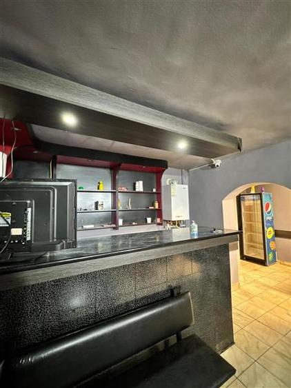 Oportunitate - Spatiu comercial P+1