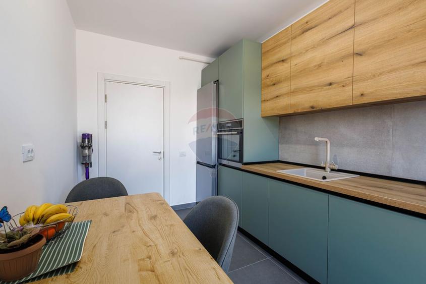 Apartament cu 2 camere cu gradina de vânzare