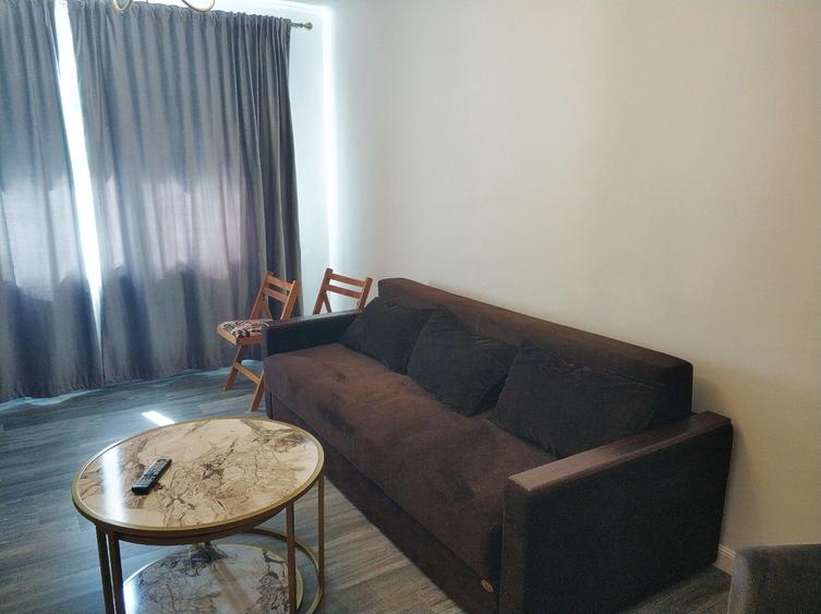 Tomis Nord - Zona Ciresica - Apartament elegant, cu centrala cu gaz si garaj