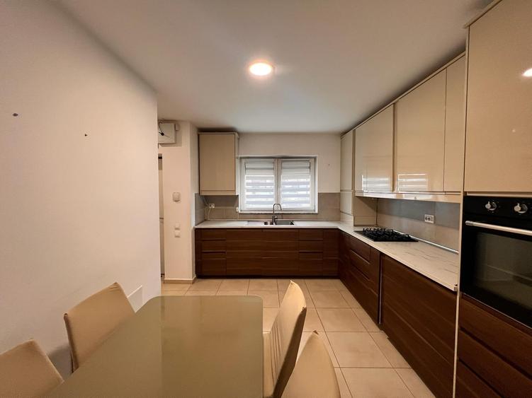 Închiriere Casă Pe Colt | 5 Camere |  Mobilată și Utilată | New Point |  Pipera