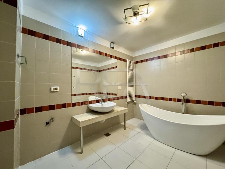 3 camere 160 mp, 2 locuri subteran + grădină in folosinta, pe Soseaua Nordului