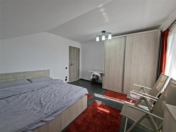 Apartament modern 3 camere balcon 2 locuri parcare zona Brana