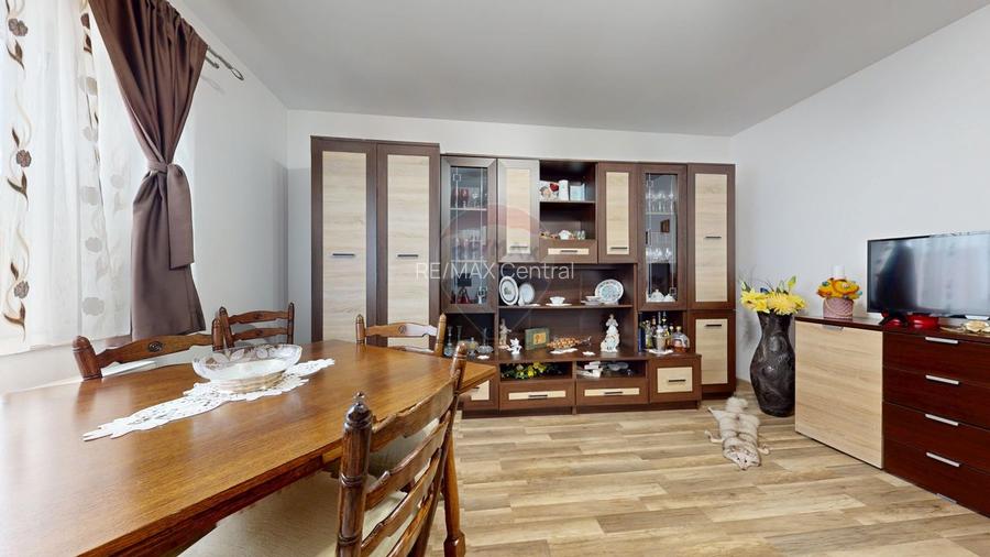 Casă de vânzare în Hărman – 1004 mp teren – Deschidere la 2 străzi - 3