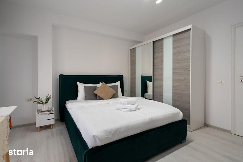 Garsonieră modernă cu balcon Exigent Plaza-mobilata si utilata complet