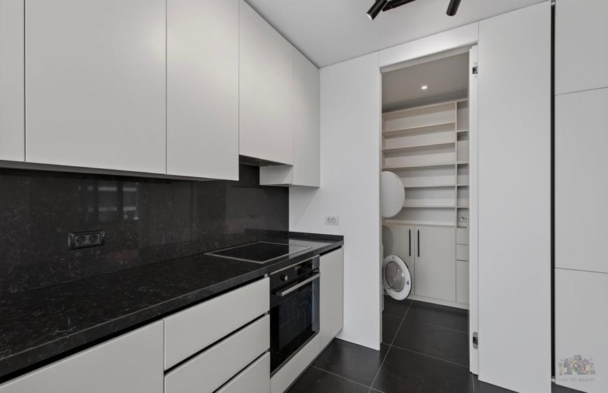APARTAMENT GENEROS 2 TRANSFORMAT DIN 3 CAMERE | ONE
