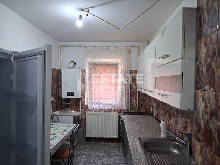 Apartament 3 camere, decomandat, Lipovei