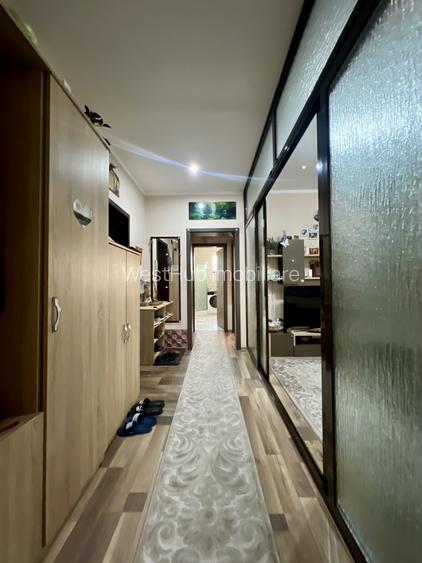 Apartament modern, 3 camere, decomandat, 61 mp utili, mobilat - Giroc - 11