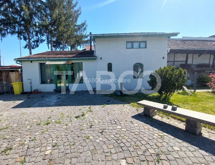 Casa de inchiriat 90 mp 3 camere curte 370 mp aproape de mall Cisnadie - 2