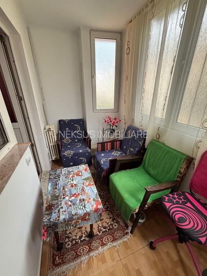 Apartament cu 3 camere de vanzare în Cugir - 4