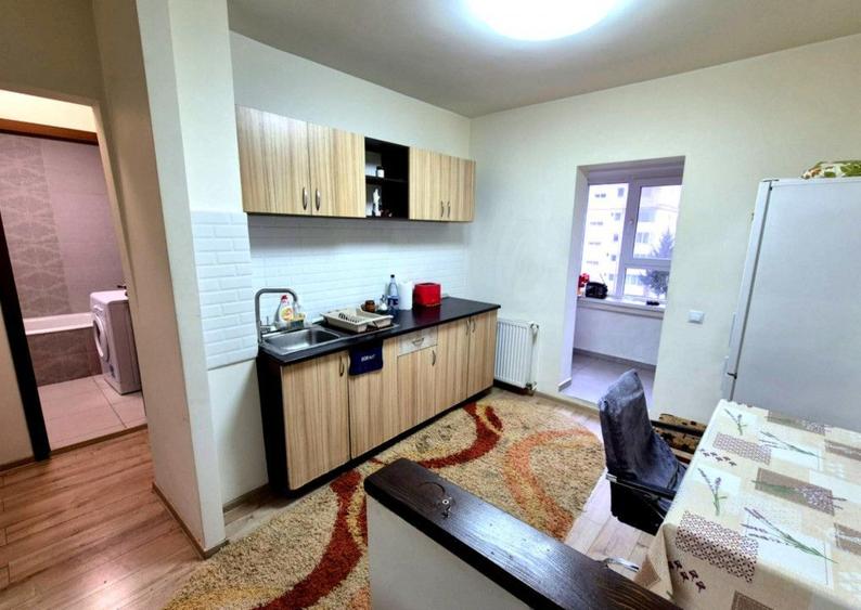 2 camere Valea Aurie, et.3, balcon, comision 0%