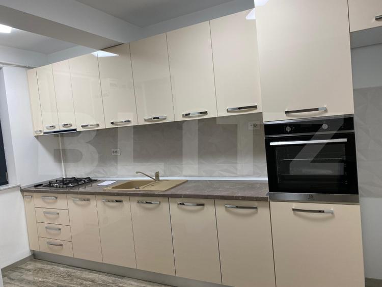 Apartament 2 camere, 62 mp, ansamblu rezidential, zona Rovine