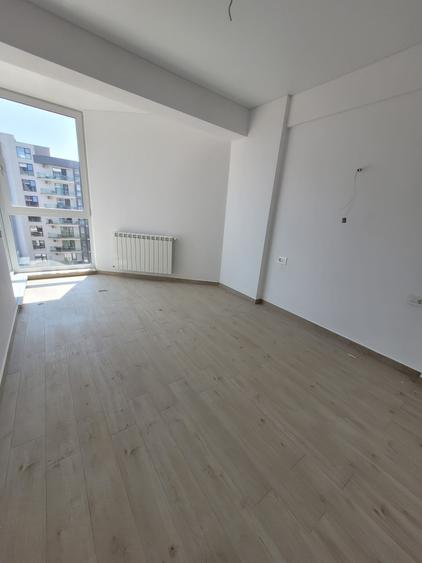 2 CAMERE | VEDERE LATERALA MARE | BLOC NOU – MERAKI RESORT - 75000 E