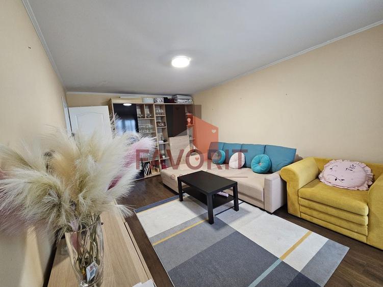 Apartament 3 camere decomandat | Etaj 2 | Zona Lipovei