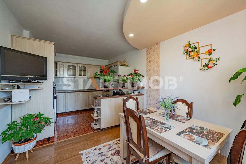 Casa Ghimbav zona de vile noi