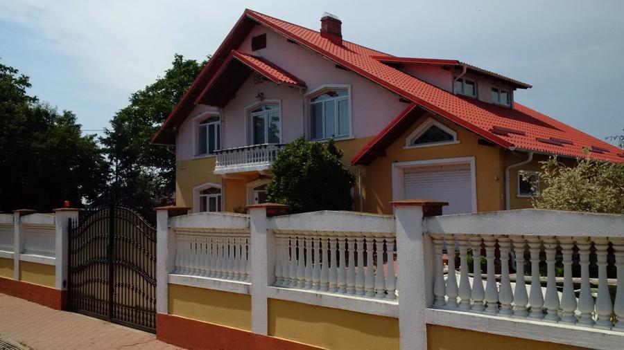 Casa cu teren , comuna Brazi ,Judetul Prahova