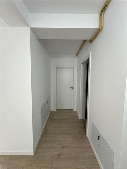 Apartament 3 Camere în bloc finalizat, etaj intermediar, construcție n