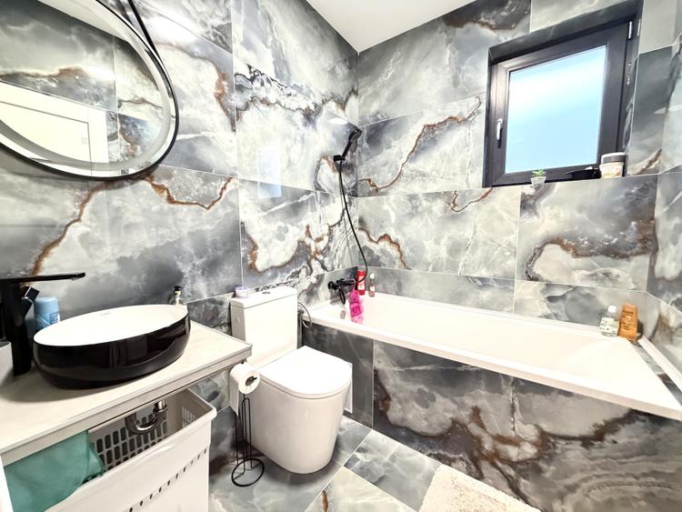 Duplex modern 3 camere, 80 mp utili, 414 mp teren - Mosnita Noua