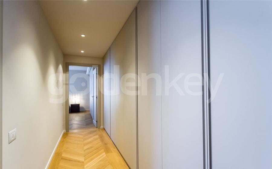 Apartament premium cu 4 camere  24mp terase