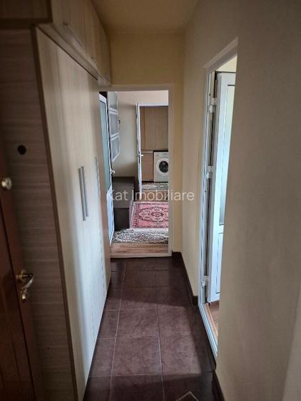 Vand apartament doua camere - 9