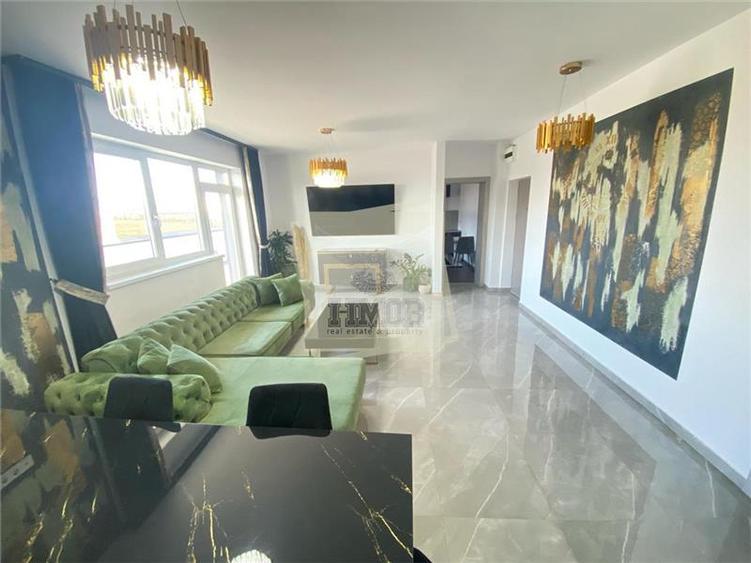 Penthouse de lux cu 3 camere 2 bai si terasa in Sibiu