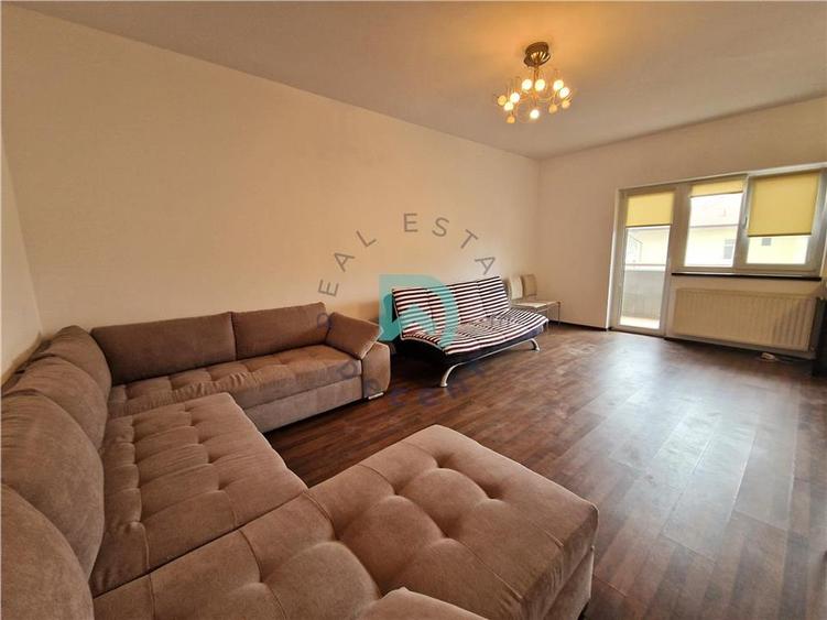 Garsoniera spatioasa, pet friendly, Tractorul, Brasov