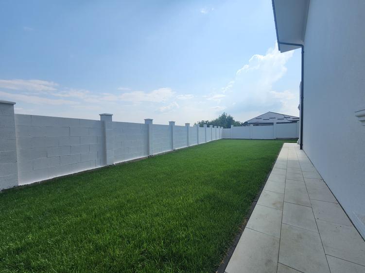 CASA PREMIUM , 5 CAMERE , 3 BAI, 175MP UTILI TOTALI, 500 MP TEREN