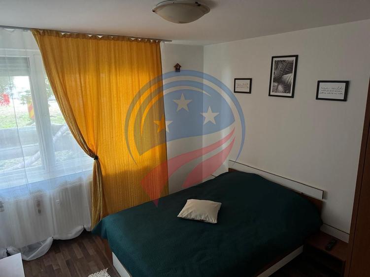 APARTAMENT 2 CAMERE , PARTER. ZONA SCOALA 22