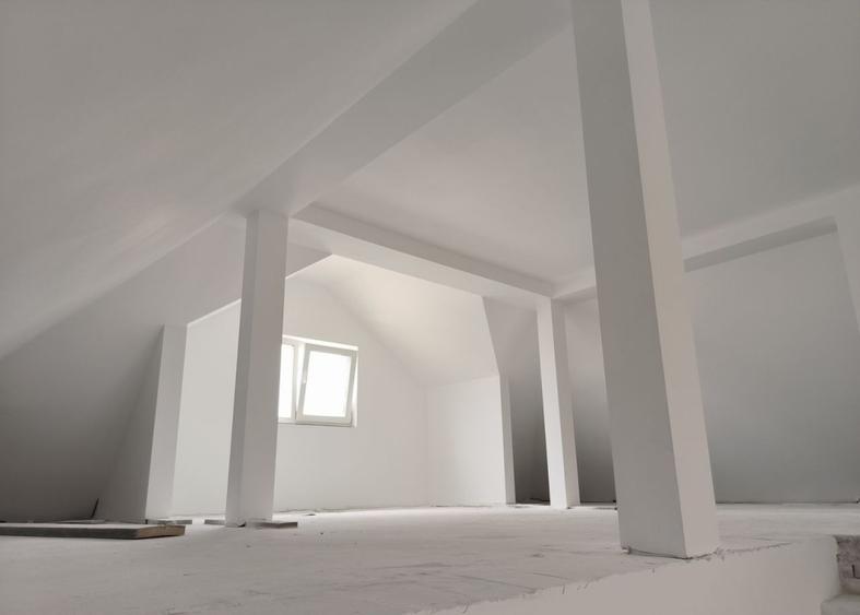 Casa individuala 172mp utili, 440mp teren, aproape de transport Dezmir