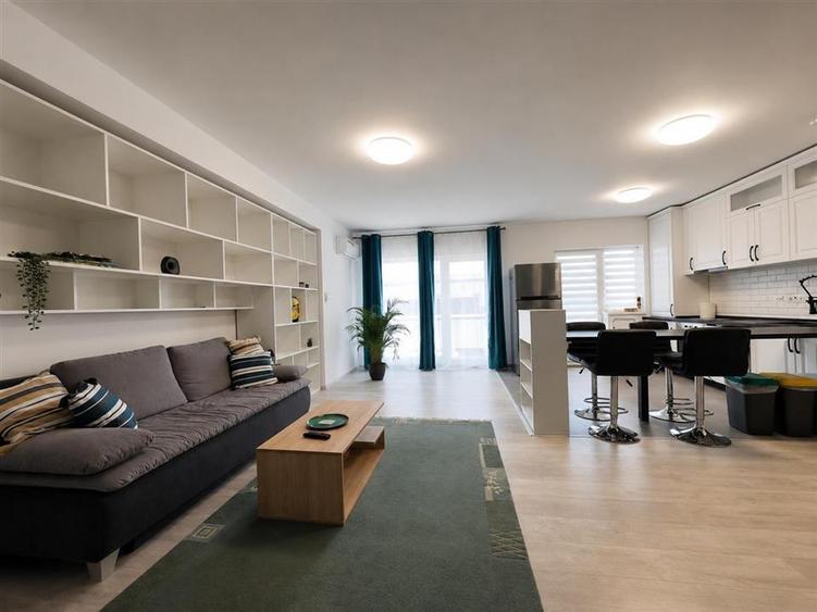 Penthouse modern 4 camere 2 bai parcare Kogalniceanu