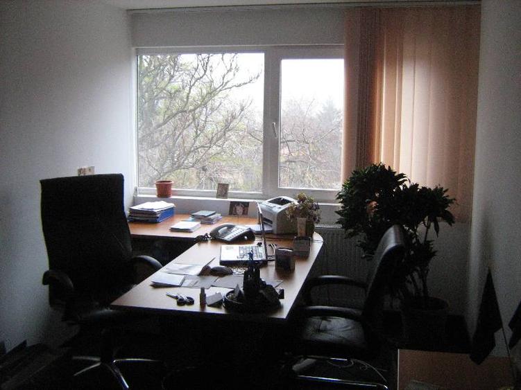 Atlantis Business Center, Romana, 200 - 353 mp 0% comision!