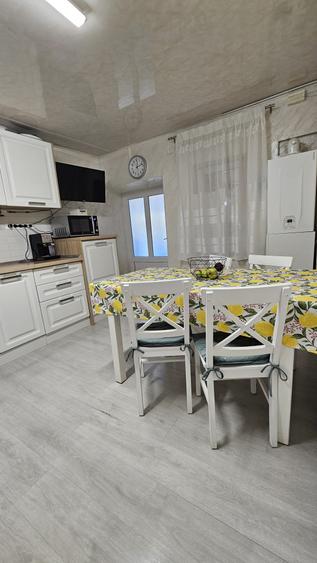De vanzare casa cocheta in Sacele, cu loc de parcare in curte