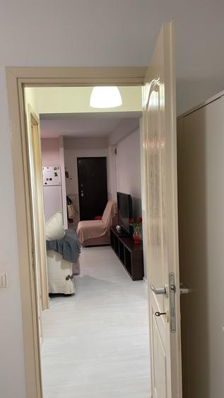 Apartament bloc nou