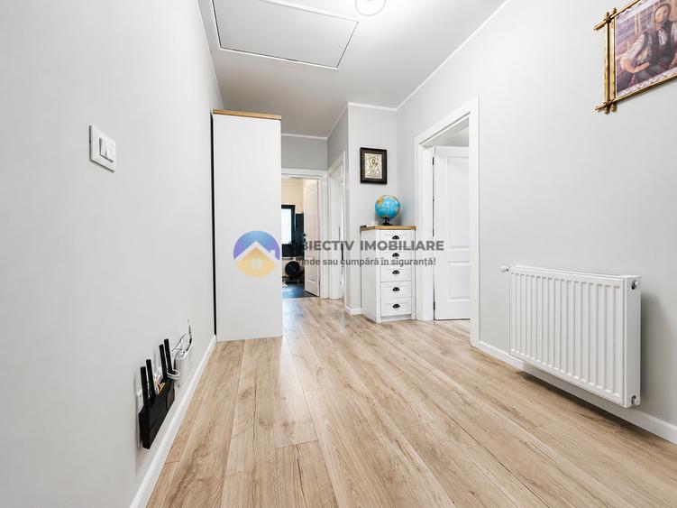 Casa tip duplex de vânzare – zona Fermelor , Piatra Neamt gata de mutat.