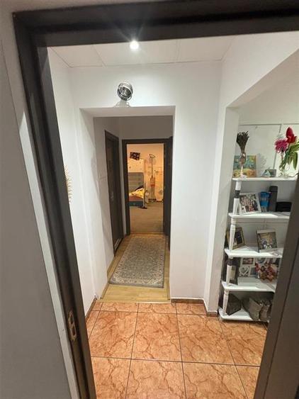 Apartament 2 camere si balcon zona Rahova