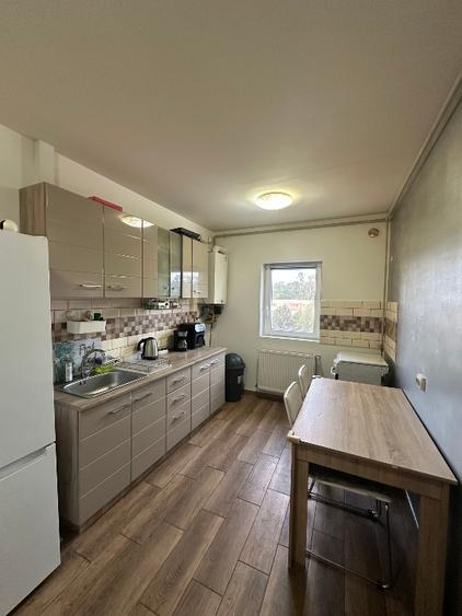 Apartament de vanzare - direct de la proprietar - zona UMT