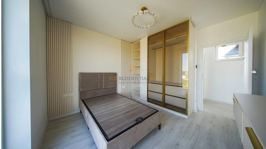 Vila tip duplex, 4 camere, ansamblu cu piscina si acces securizat
