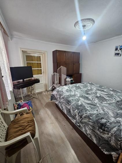 Casa 3 camere cu teren de 1137mp, in Lumina pe strada Morii