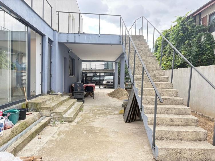 Zona Sos. Alexandriei Centura, Casa P+1, teren 560mp pt. comercial/locuit