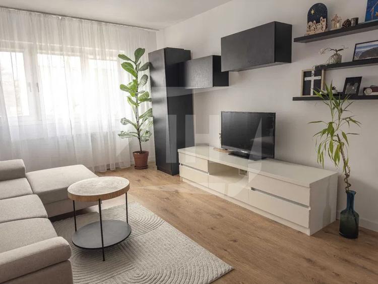 Apartament 2 camere, Intre Lacuri