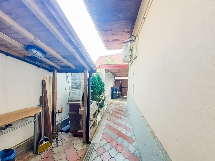 Vila de vanzare Tatarasi
