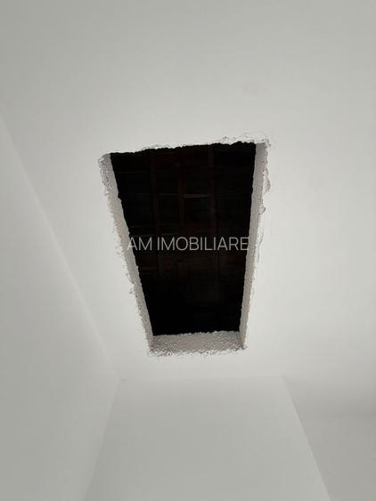 CASA DUPLEX, TOATE UTILITATILE, STRADA ASFALTATA, COMISION 0%